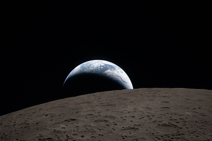 Earthset, Artemis II, April 6, 2026