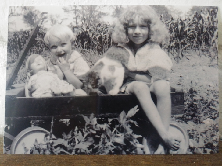 96288d542689e7041718787a83 20+ Heartwarming Photos That Feel Like a Trip to Our Moms’ and Grandmas’ Childhood / Bright Side