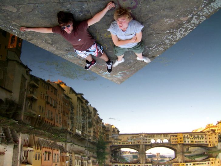 What Happens When People Take a Creative Approach to Their Vacation Photos