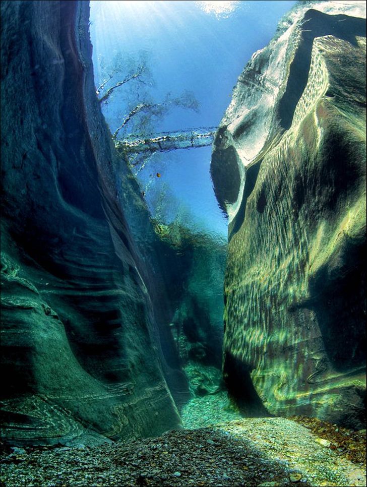 17 imagini serios minunate neatinse de Photoshop