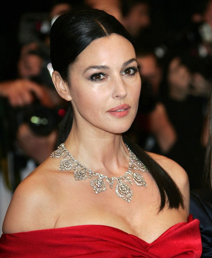 The Secret of Monica Bellucci Who Looks Great at 56 and Says She Doesn't  Want to Be 20 Again / Bright Side