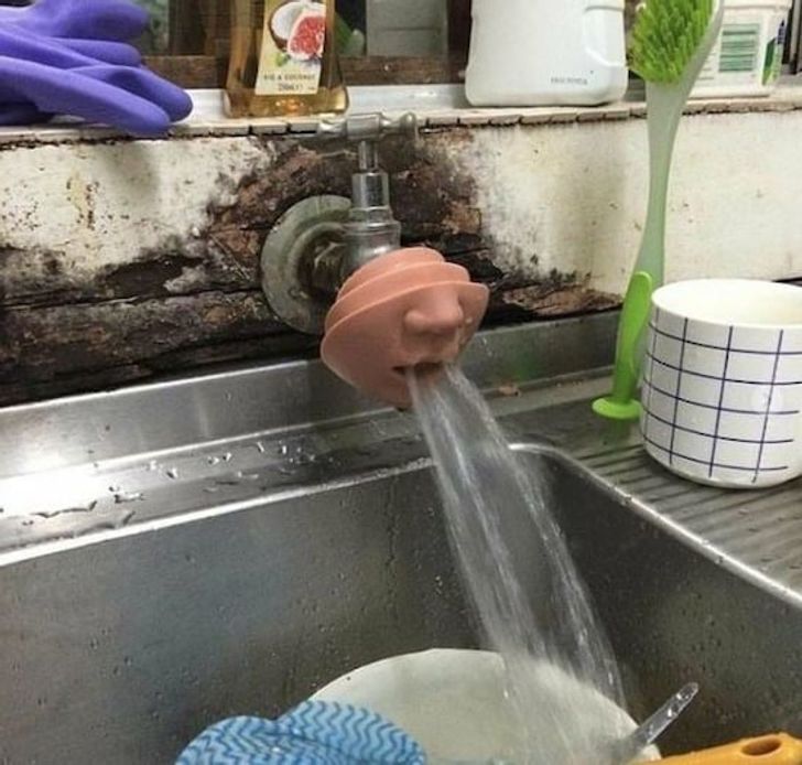 22 foto absurde ku gjithçka duket e gabuar