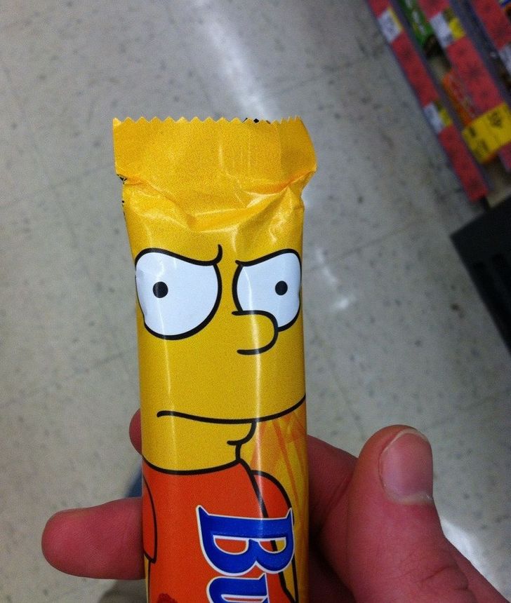 27 Perfect Coincidences That Were Luckily Captured on Camera