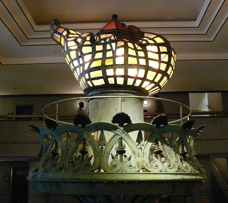 Today: the original torch in the museum