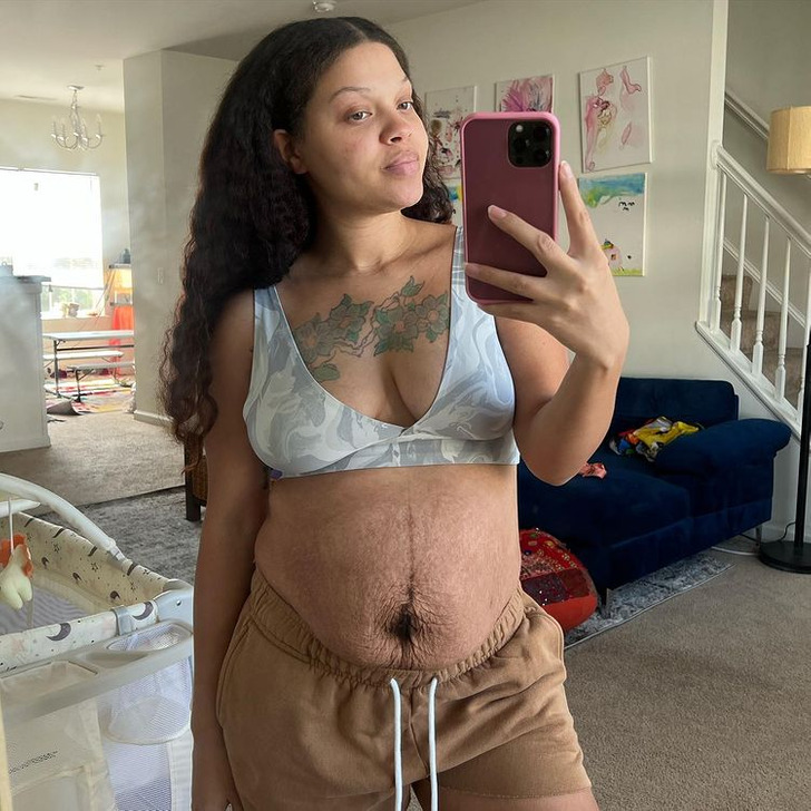 Ashley Graham Shares Postpartum Body Reality in Instagram Photo