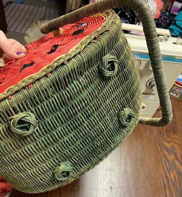 15+ Lucky People Who Went Thrift Hunting and Captured the Perfect Prey