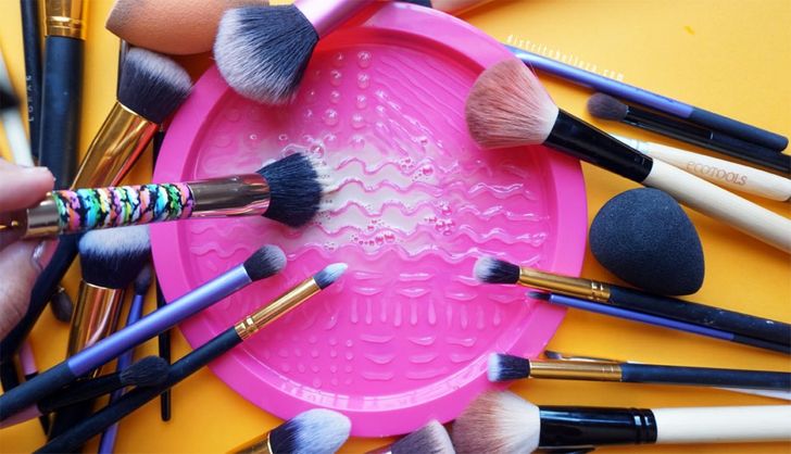 17 Beauty Tricks That Will Make Every Woman’s Life Easier