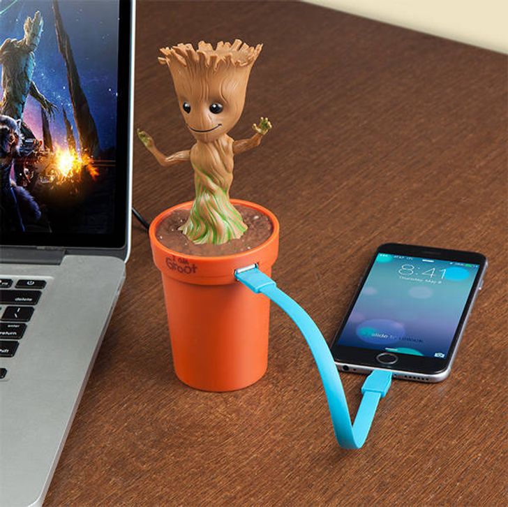 16 Crazy Gadgets Your Phone Would Want You to Have / Bright Side