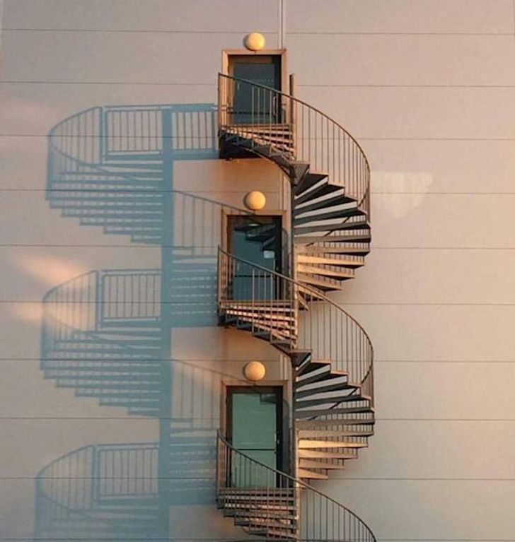 28 Astonishing Photos You’ll Have to Look at Twice