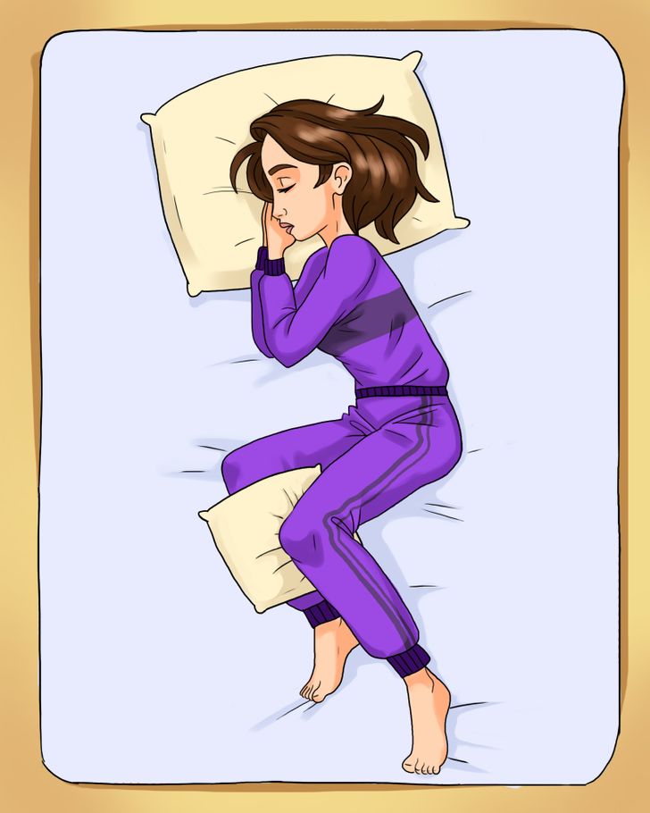 ما هي وضعية النوم المناسبة لتقليل نوع آلام الظهر