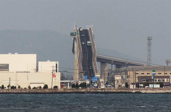 No, That’s Not a Roller Coaster! It’s a Bridge in Japan