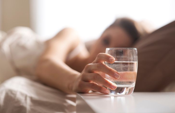 I Drank Water on an Empty Stomach for a Month and Here’s What Happened