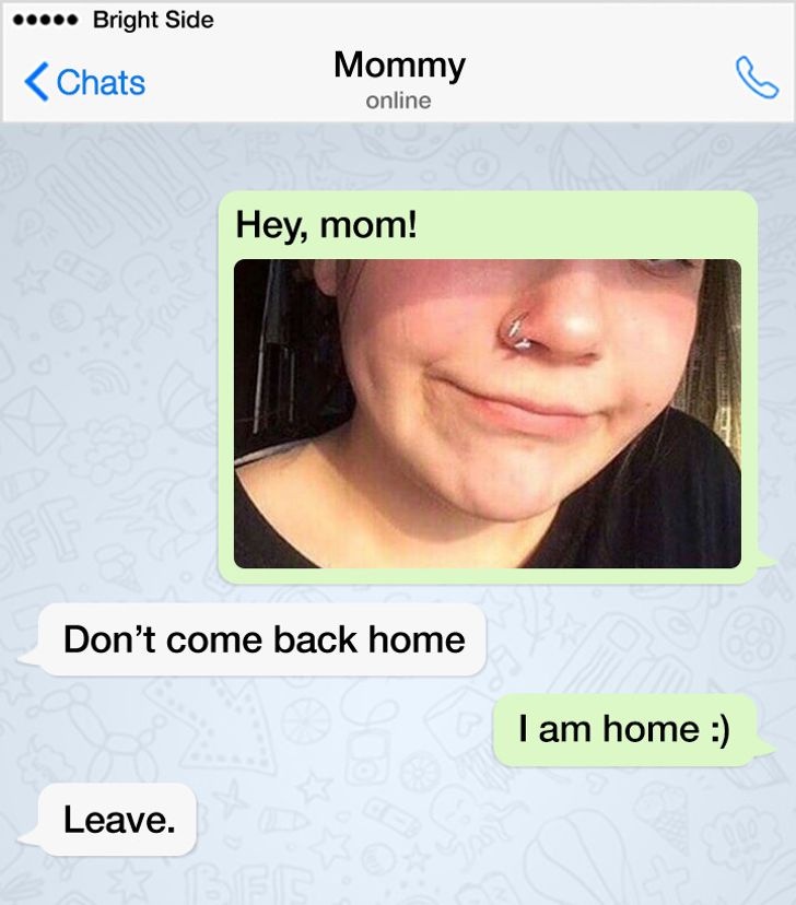 17 Downright Hysterical Texts That Only Mom Could Send