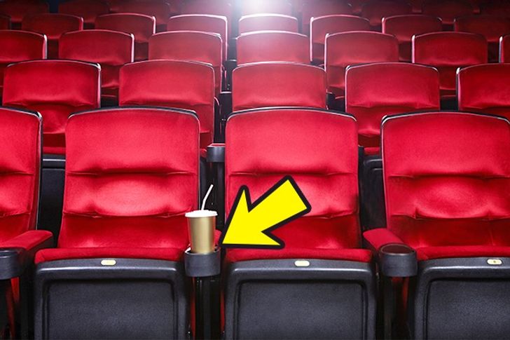 10 Secrets Movie Theaters Are Hiding From You