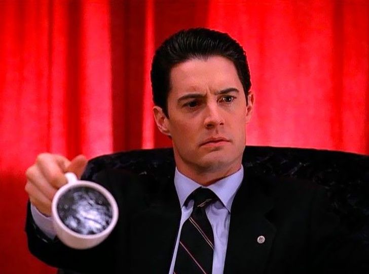 17 Clues That Make the Legendary Series “Twin Peaks” a Little Less Tangled