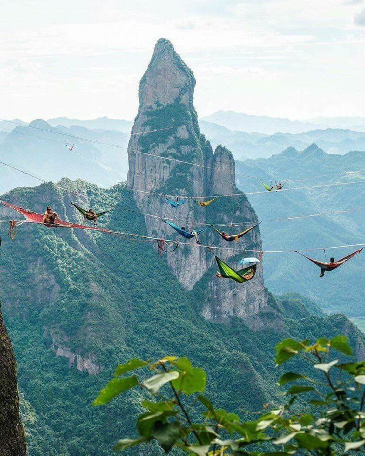23 Photos That Seem to Have Nothing Special at First Glance. Or, Wait
