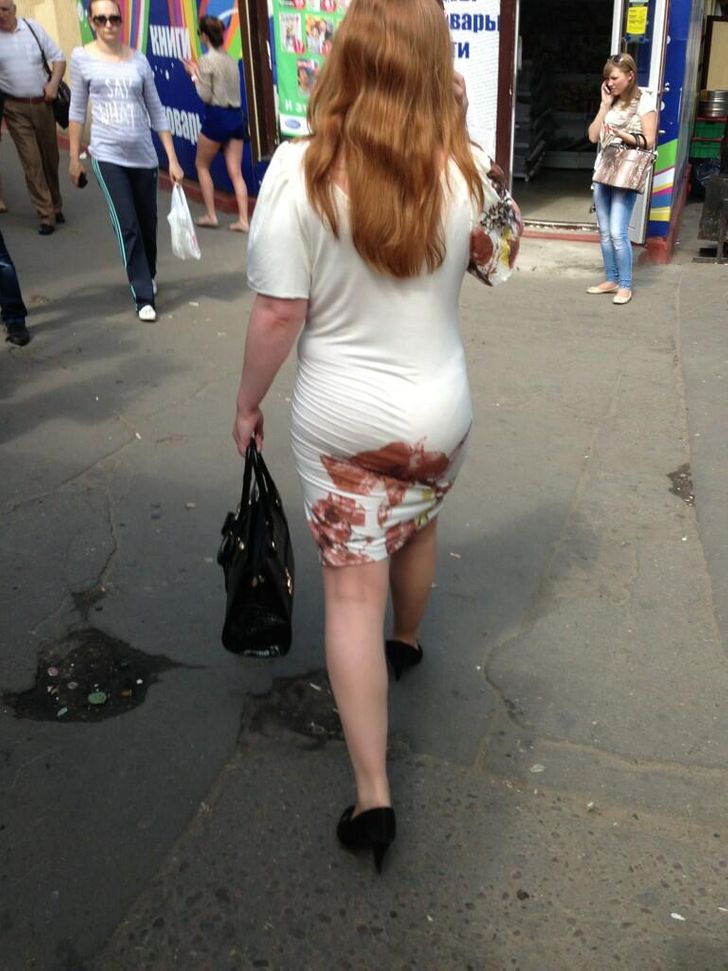 15 Hilarious Clothing Disasters It’s Hard to Look Away From