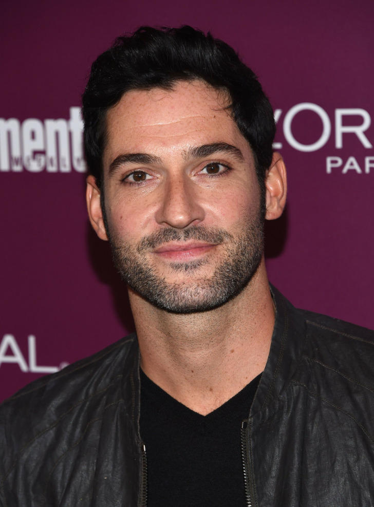 Tom Ellis Should Be The Next James Bond Says Lucifer Co-Stars