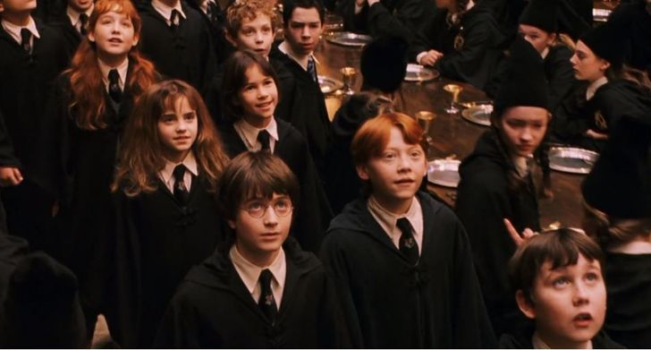 12 Details We Never Noticed in the “Harry Potter” Movies 12 Details We Never Noticed in the “Harry Potter” Movies