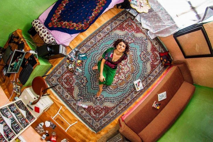 This photographer showed people’s bedrooms from all over the world