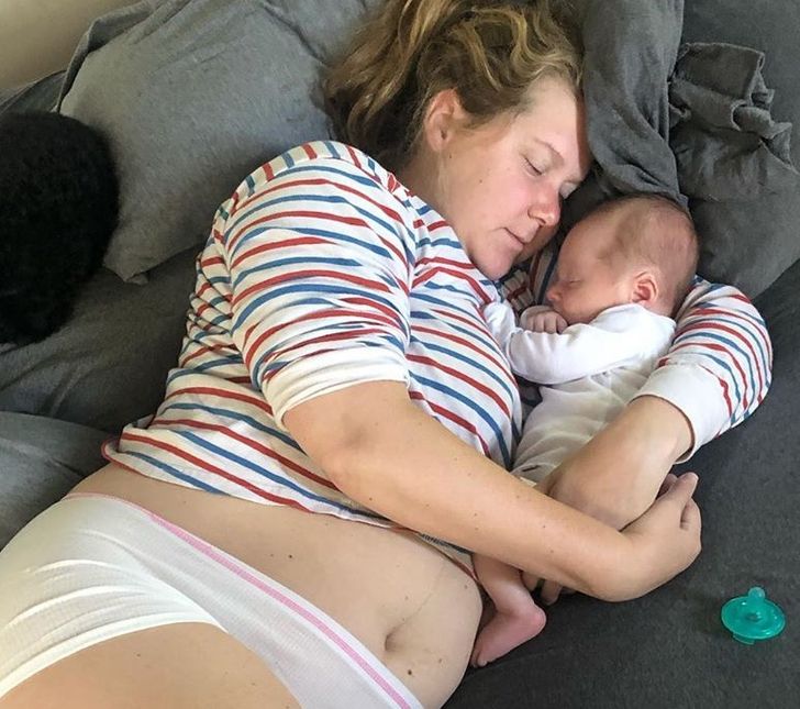 10+ Celebrity Moms Who Proudly Shared Their Honest Postpartum Bodies With the World