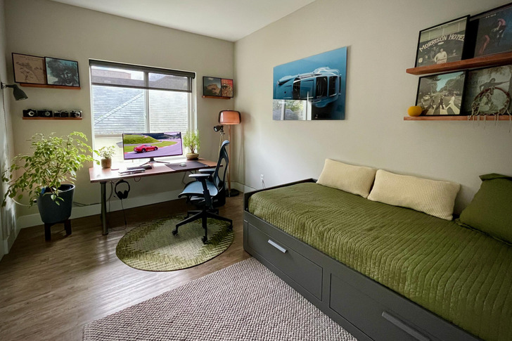 A Guest Room Nobody Sleeps In, Because Guests Get the Host's Own Bedroom