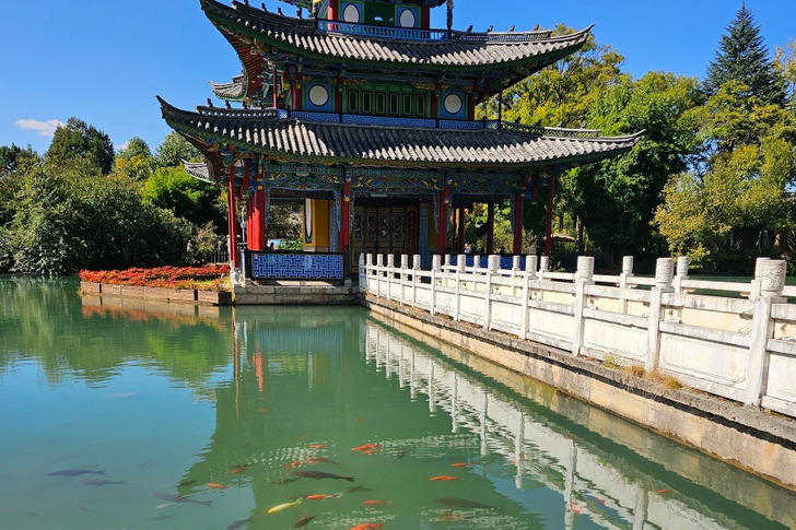 7 Kids Under 13 and Their Favorite Restaurant: a Pagoda Over a Koi Pond