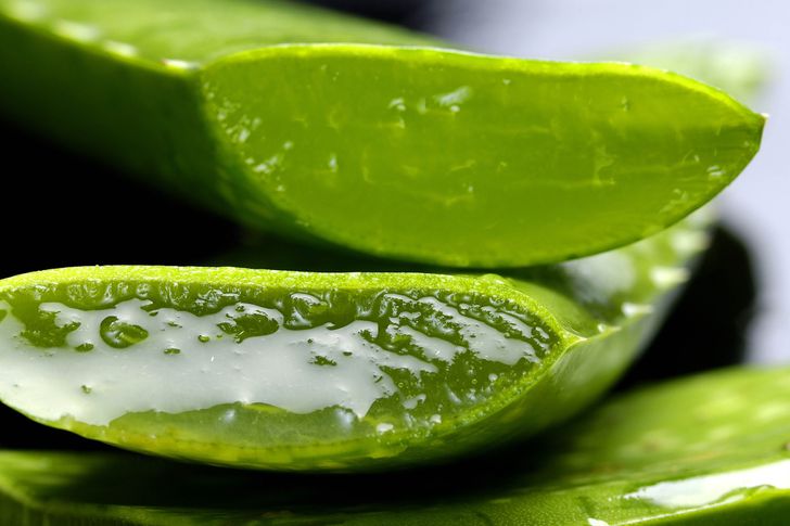 7 Superb and Quick Ways to Get Healthy and Shiny Hair