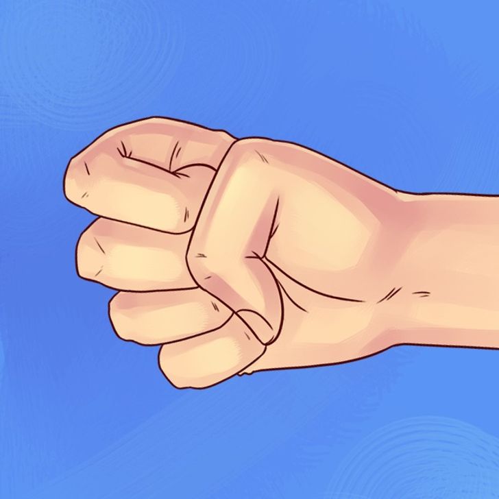 4 Fist Shapes That Reveal a Lot About Your Personality