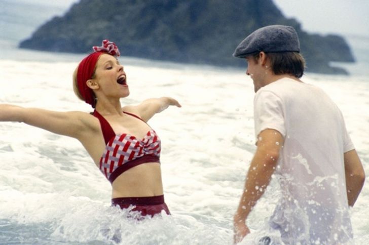 7 practical tips to make strangers like you instantly