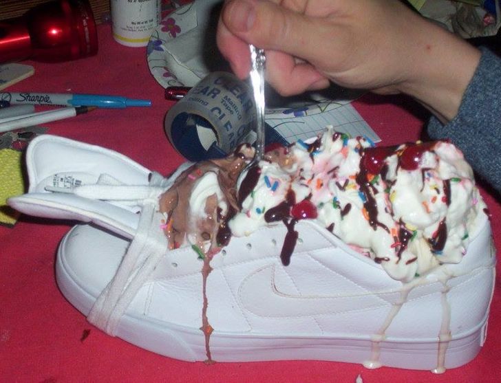 27 Pictures Proving That Some Things in Our Lives Just Don’t Make Sense