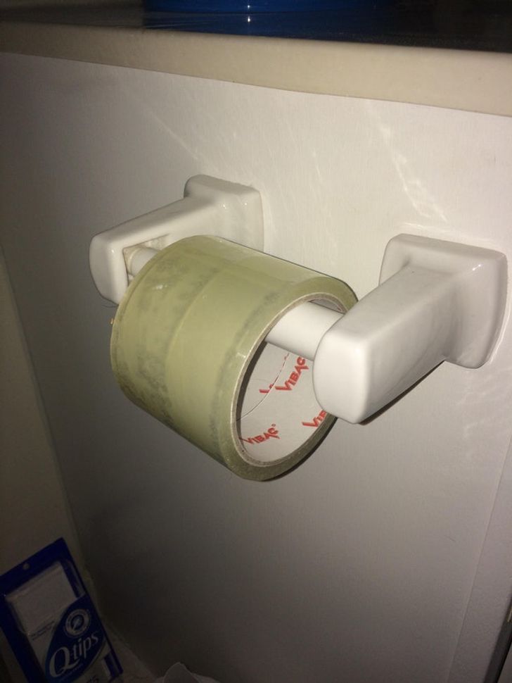 24 Hilarious Solutions to Everyday Problems and Each One Is Crazier Than the Last