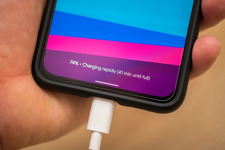 Telefonun Pilini Olabildiğince Hızlı Şarj Etmenin 7 Yolu