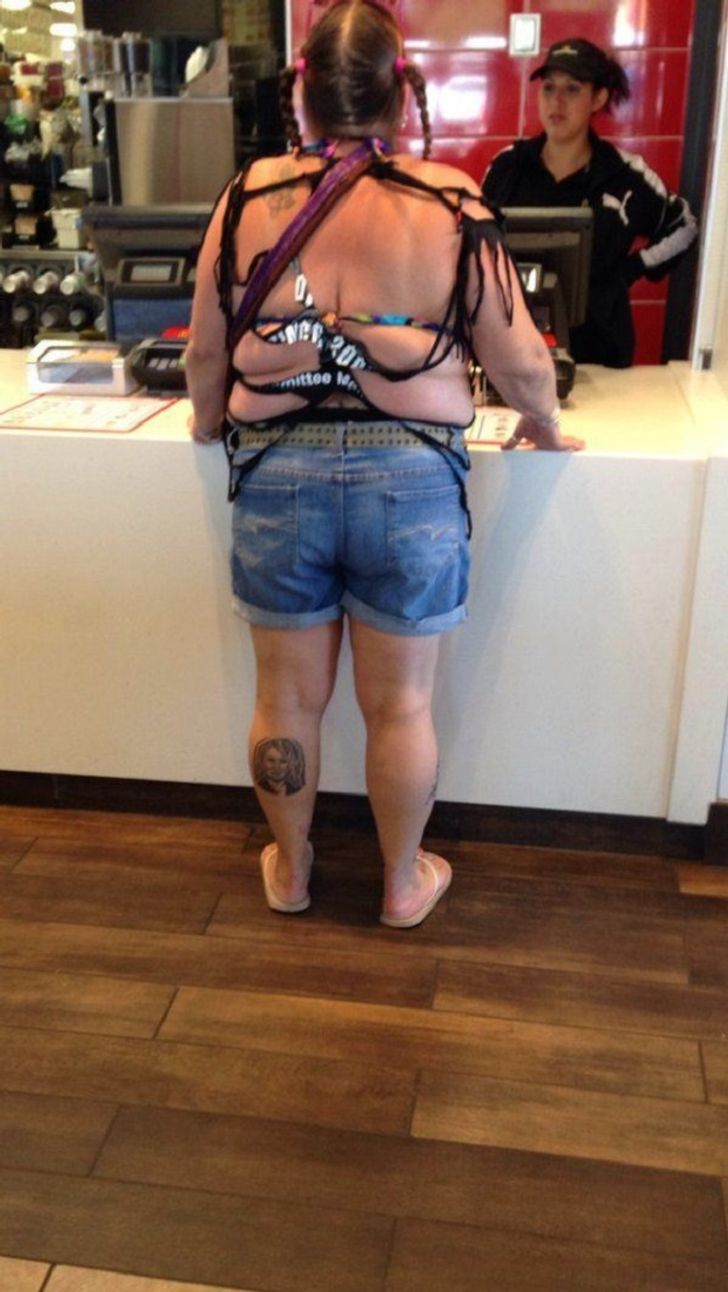 16 Crazy Examples When Fashion Went Out of Control