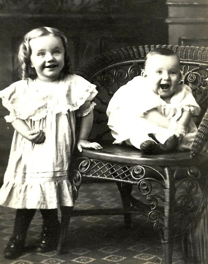 545d37567aad32f28ca5372114 20+ Heartwarming Photos That Feel Like a Trip to Our Moms’ and Grandmas’ Childhood / Bright Side