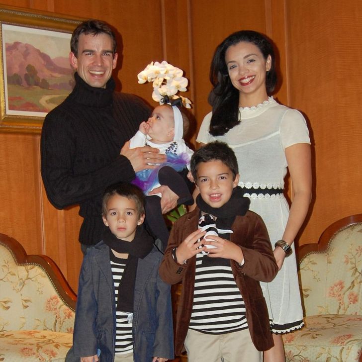 Christopher Gorham with family