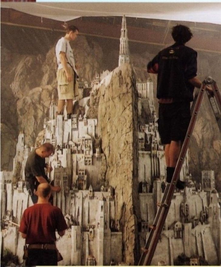 20 miniature movie sets that look completely real