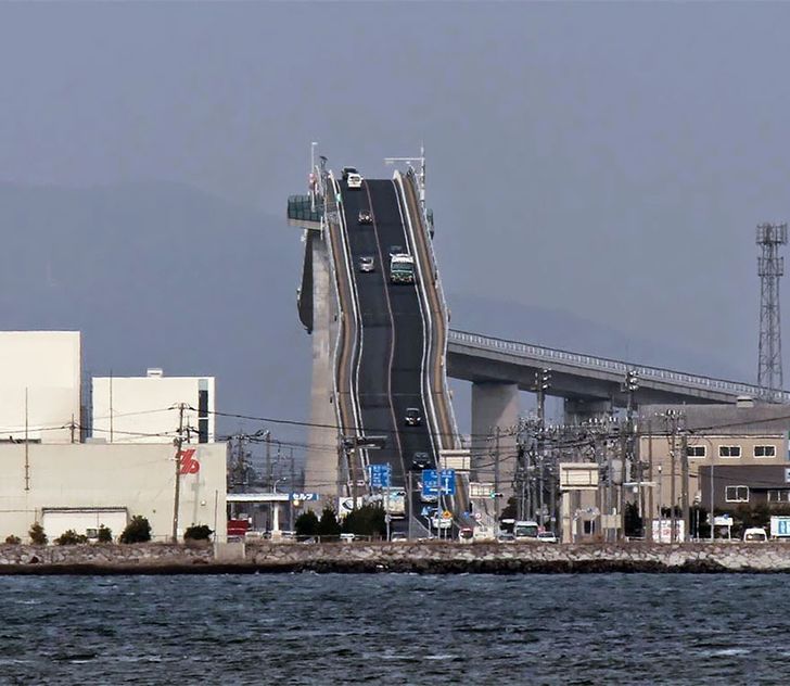 No, That’s Not a Roller Coaster! It’s a Bridge in Japan
