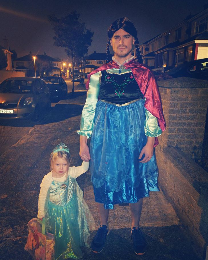 20 Pics That Prove Dads Are the Real Superman