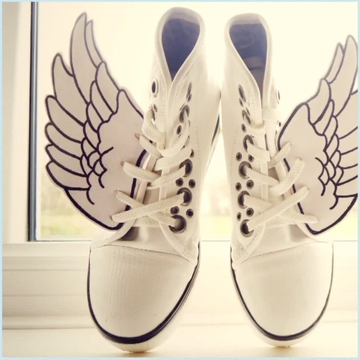 Ten simple ways to give old summer shoes a new life 31 Beautiful Sneakers You Wish You Had | Beautiful sneakers