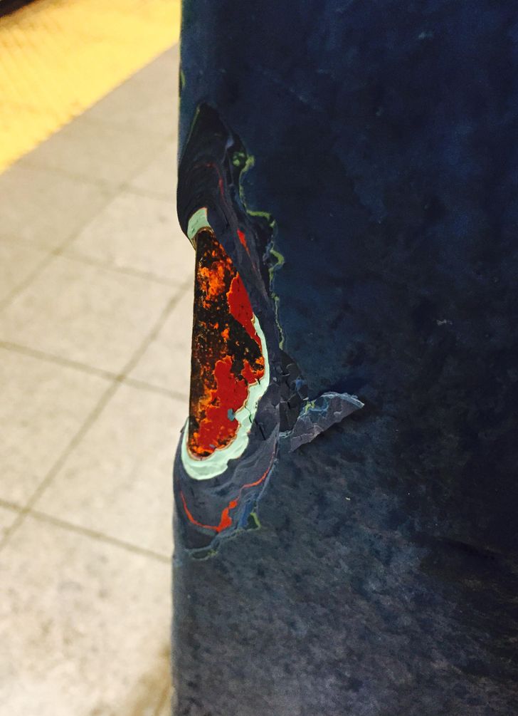 17 Photographs Anyone Should See at Least Once