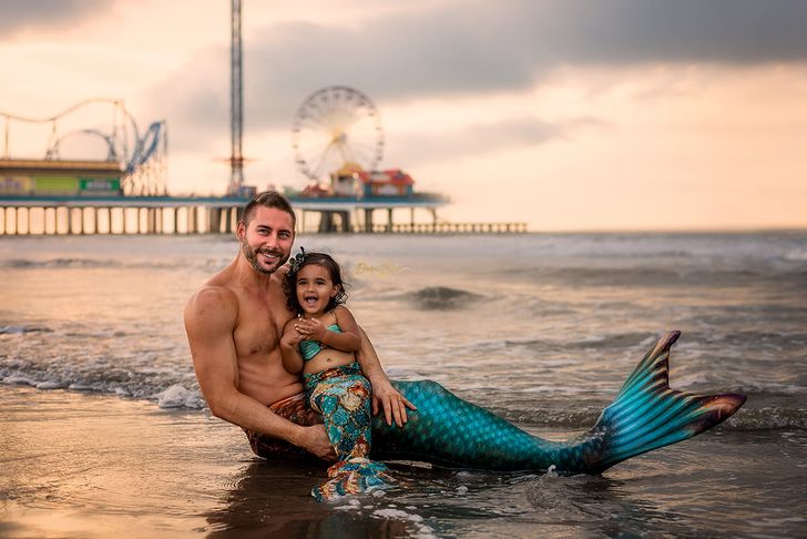 20 Pics That Prove Dads Are the Real Superman