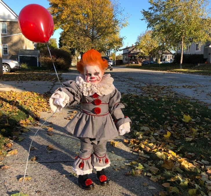 20 People Who Took Halloween Costumes to the Highest Level / Bright Side