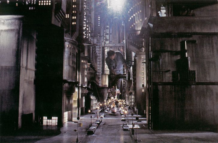 20 miniature movie sets that look completely real