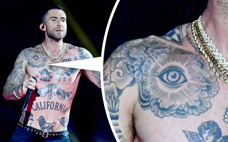 Ryan Reynolds superfan gets his name tattooed on backside  Daily Mail  Online