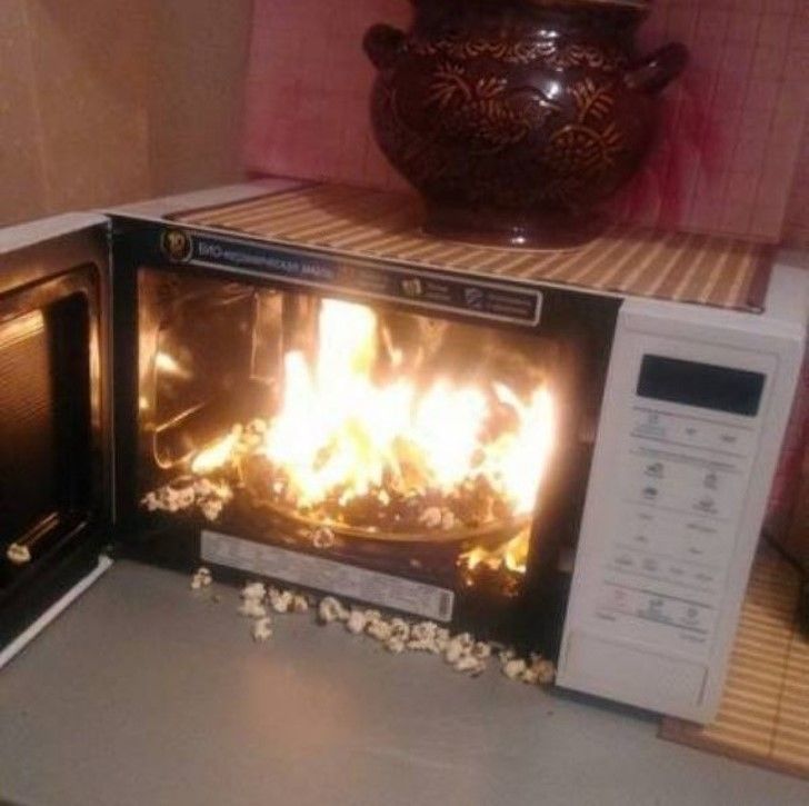 25 Unexpected Photos Showing That Sometimes Everything Goes Against You