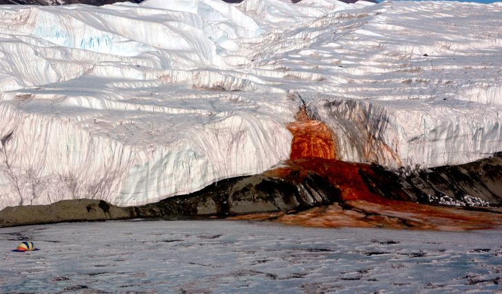 8 Anomalies of Our Planet That Scientists Struggle to Explain