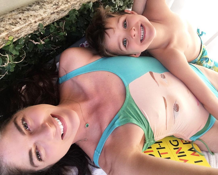 8 Celeb Moms Who Got Real About Choosing Extended Breastfeeding