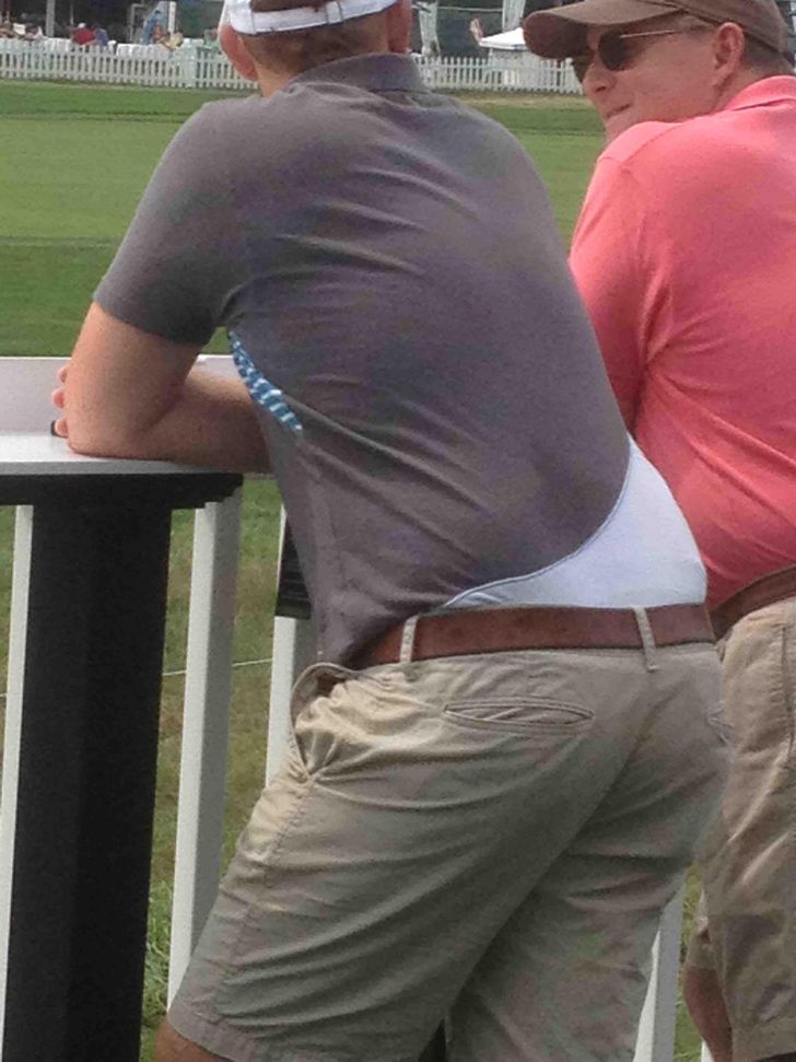 15 Hilarious Clothing Disasters It’s Hard to Look Away From