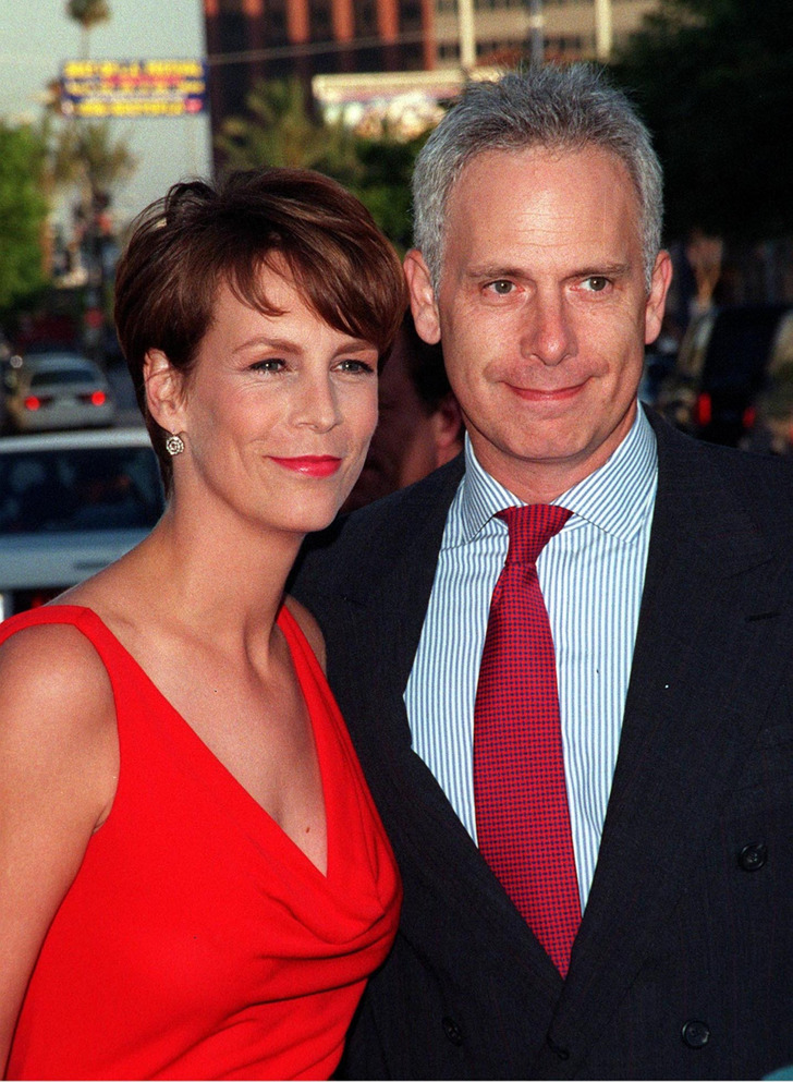 Being Married for 37 Years, Jamie Lee Curtis and Christopher Guest Sum Up  Their Relationship Advice in Just 2 Words / Bright Side